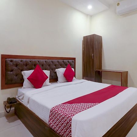 Hotel O Rsquare Elite Sururnagar Экстерьер фото