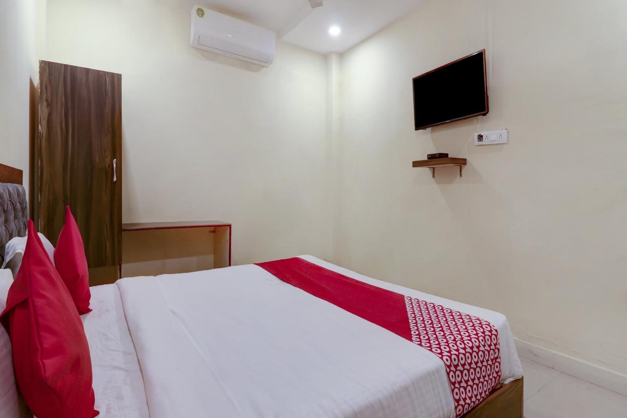 Hotel O Rsquare Elite Sururnagar Экстерьер фото